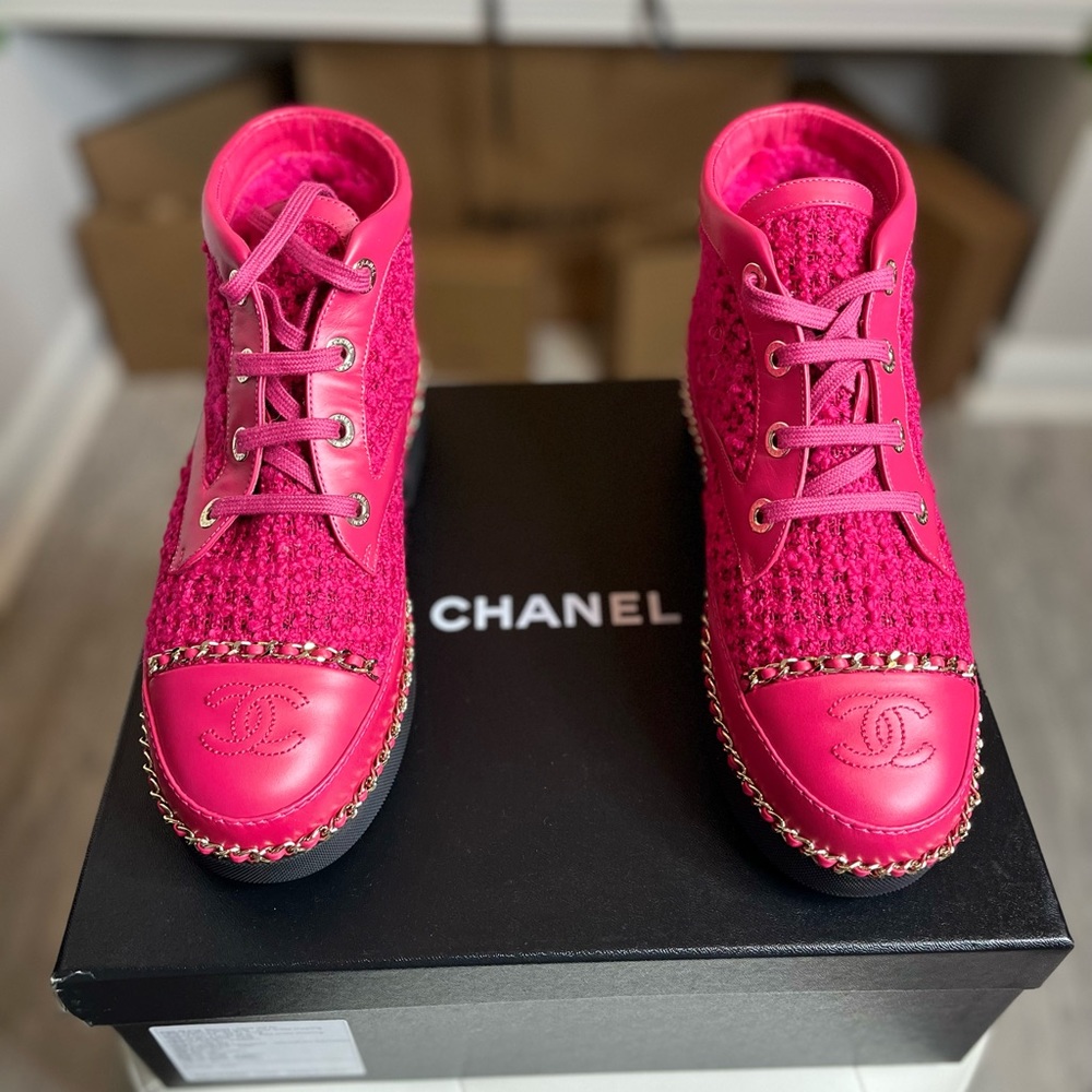 Chanel womens sneaker brand new never worn
